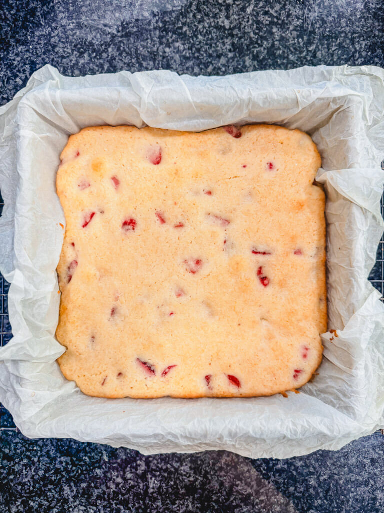 Strawberry lemon bars after baking in the oven.